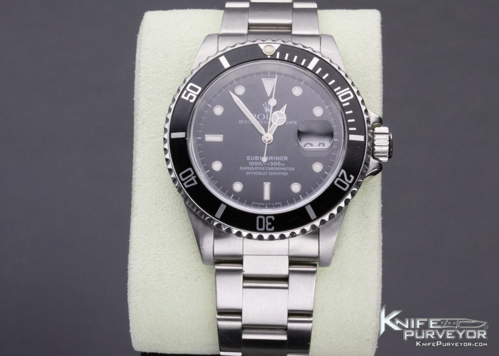 Stainless Steel Rolex Submariner with Date 1998 Model 16610 - Knife