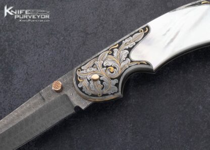 Tom Overeynder Custom Knife Jerry Rados Turkish Twist Damascus and Pearl Lockback Engraved by Joe Mason with 24Kt Gold Inlays - Image 2