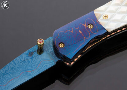Suchat Jangtanong Custom Knife Blued Damascus and Checkered Pearl Liner Lock - Image 2