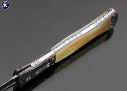 Steven Hill Custom Knife Fluted Gold Lip Pearl and Blued Damascus Automatic Linerlock - Image 4