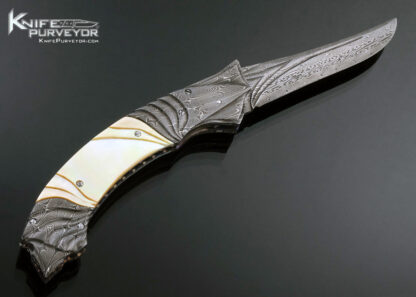 Bill Saindon Custom Knife Fluted Gold Lip Pearl and Damascus Automatic Linerlock - Image 3